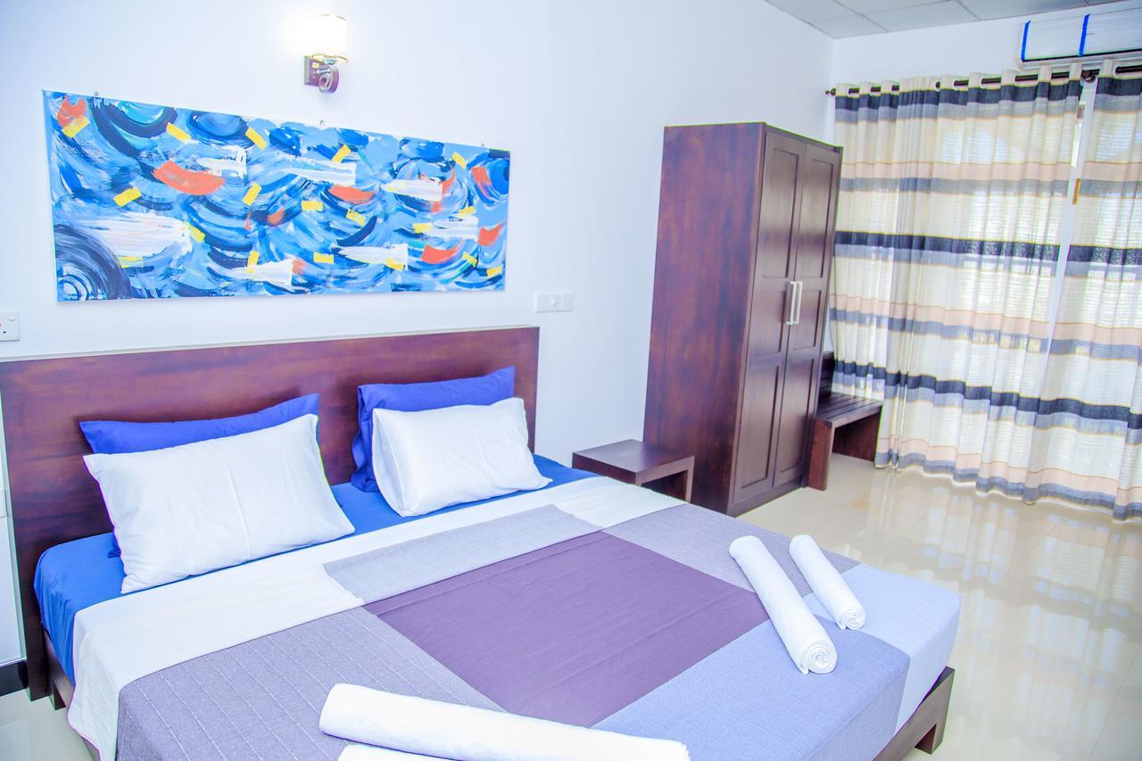 Ruki Sea Reach Hotell Kudapaduwa Eksteriør bilde