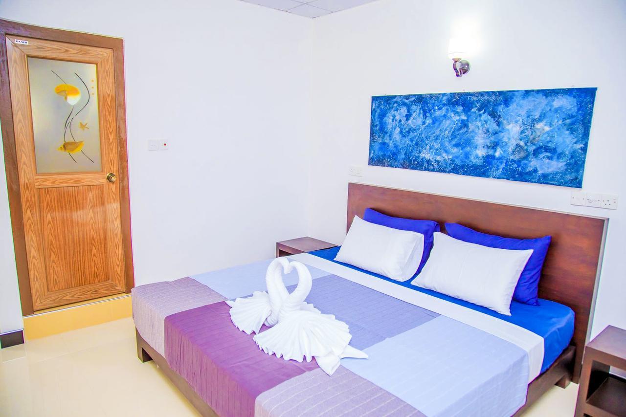 Ruki Sea Reach Hotell Kudapaduwa Eksteriør bilde